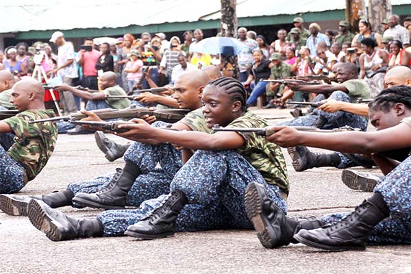 Read more about the article Heeft Suriname een leger nodig?