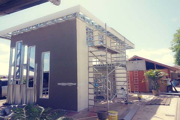 Read more about the article N o o d k r e e t!!! Stop de afbraak van de Surinaamse  bouw- en constructie sector