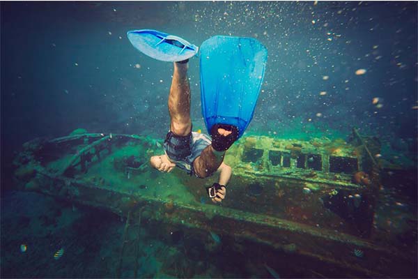 Read more about the article Legio perspectieven onder water filmen Suriname