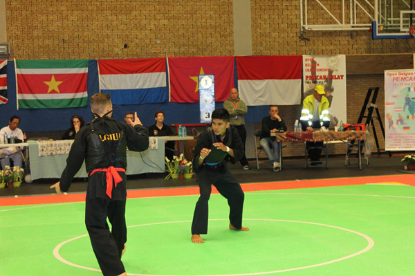 Read more about the article Zilveren medailles voor Suriname op Open Belgian Pencak Silat Championships