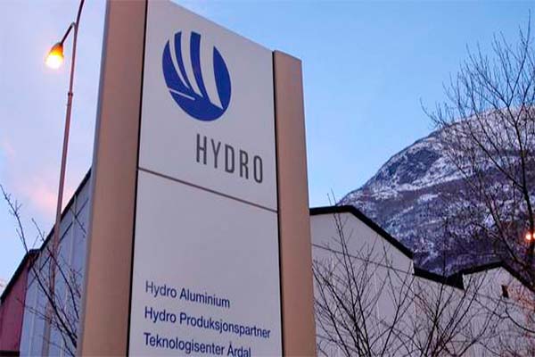 Read more about the article Norsk Hydro beste optie bij overname Suralco