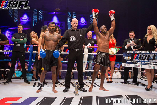Read more about the article Cedric Manhoef wint World Figthing League