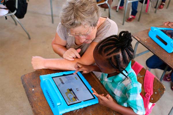 Read more about the article iPad-onderwijs voor betere schoolprestaties