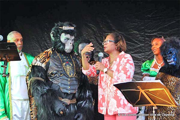 Read more about the article Carnaval Frans-Guyana op volle toeren