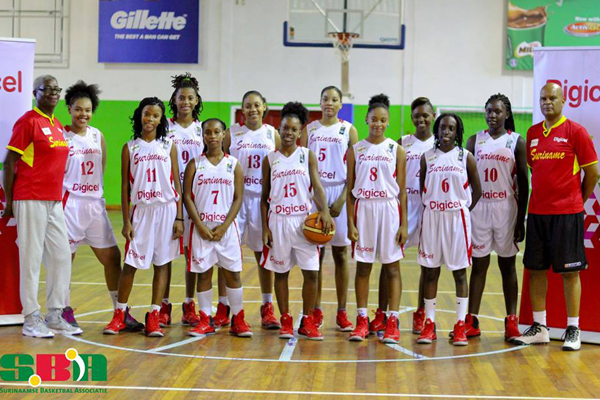 Read more about the article Meisjesselectie naar U-16 basketbalstrijd