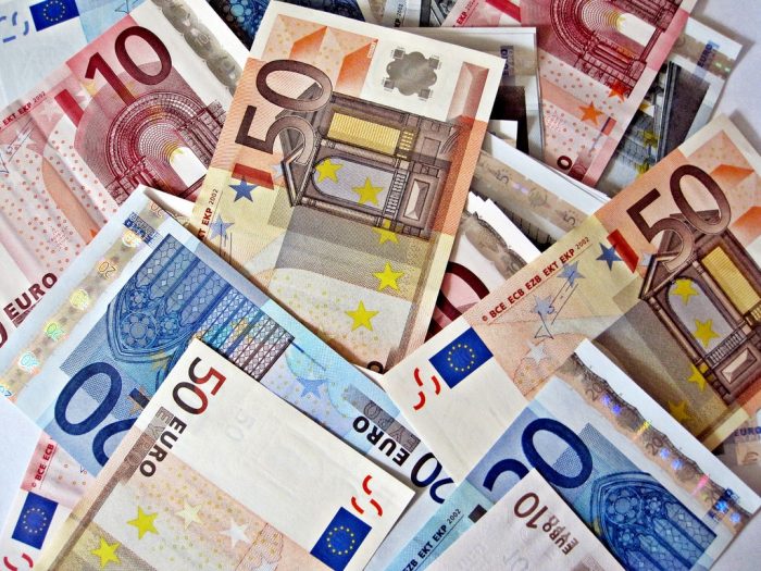 Read more about the article DE PERIKELEN ROND DE 827.000 EURO