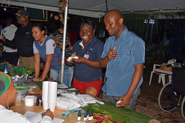 Read more about the article ‘Natuurlijke genezing onderbelicht in Suriname’