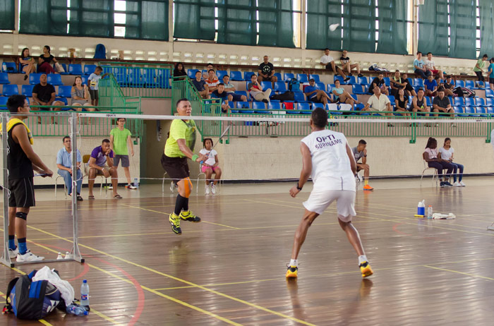 Read more about the article ‘Vier in 1’ regionaal en internationaal badmintonspektakel in Suriname