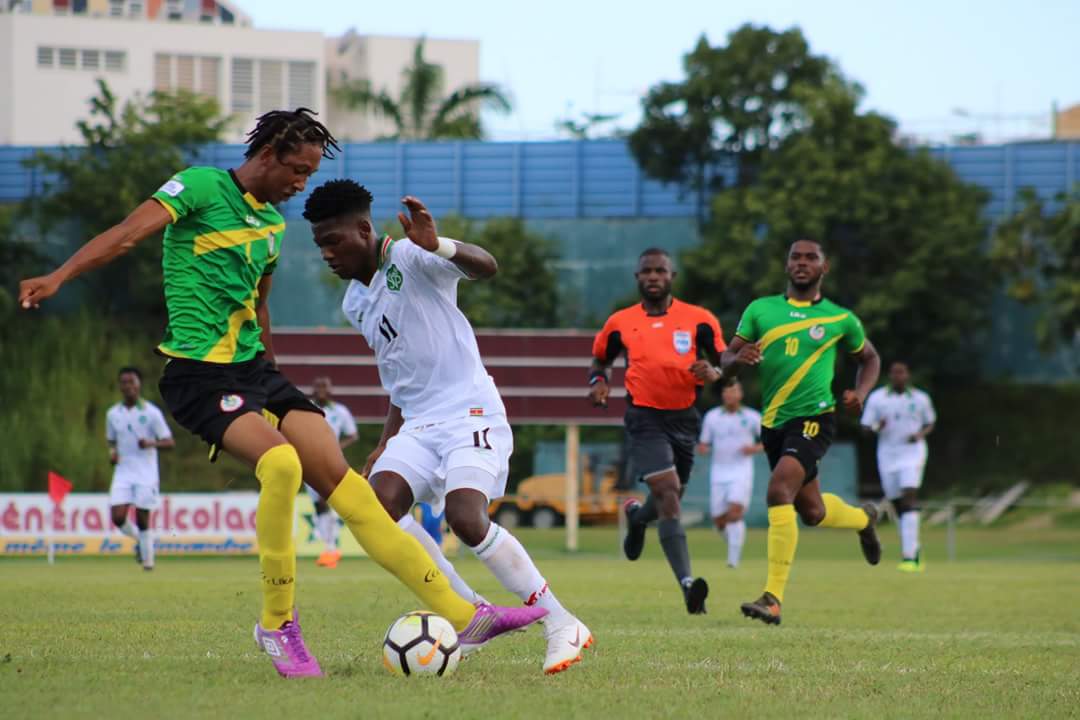 Read more about the article Suriname heeft beter doelsaldo tegen Jamaica