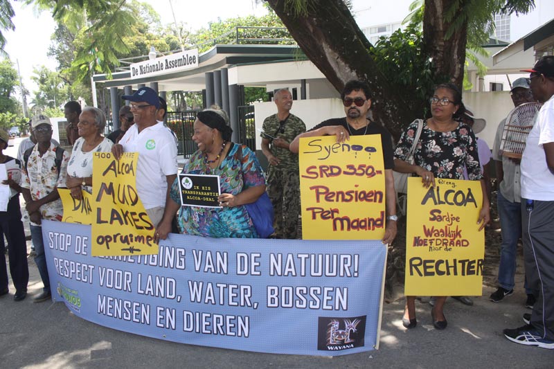 Read more about the article Milieuorganisaties verontrust over schade door Alcoa