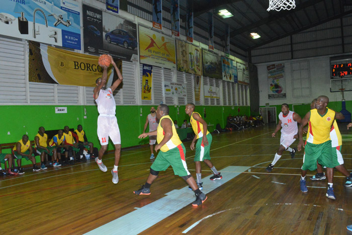 Read more about the article CuraSur Basketbal : Favery Boys wint van Guyana