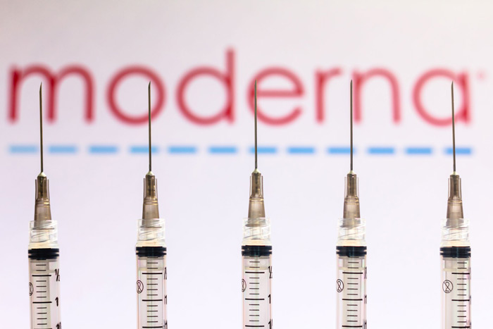 Read more about the article Moderna: Nieuwe versie van covid-boostervaccin biedt sterkere bescherming Omicron-variant
