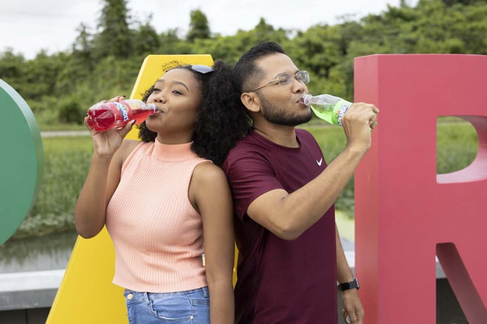 Read more about the article Fernandes softdrinks weer terug in Suriname