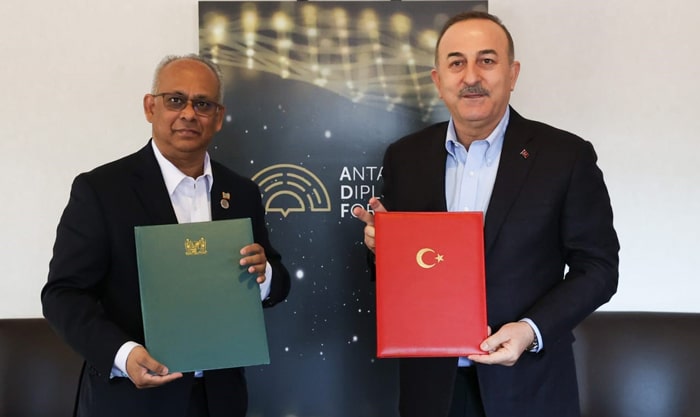 Read more about the article Suriname tekent MoU met Turkije