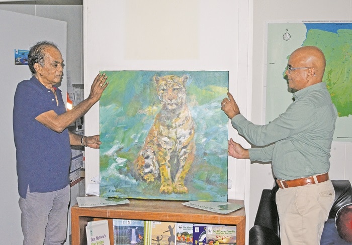 Read more about the article Jaguarschilderij bezegelt samenwerking WWF-Guianas en kunstenaars