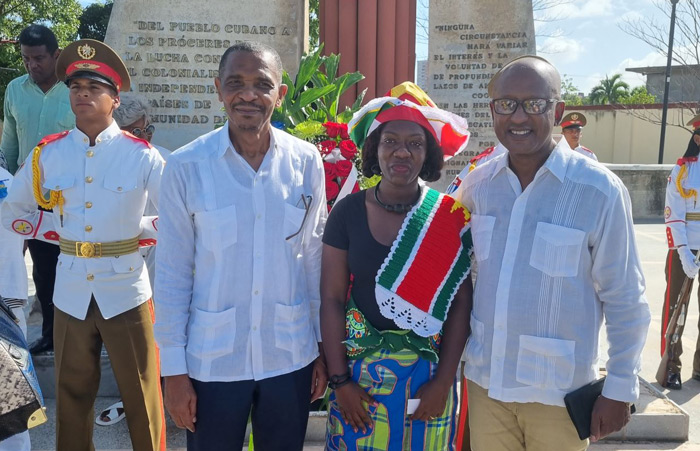 Read more about the article Boodschap van eenheid en samenwerking door Suriname en Barbados in Cuba