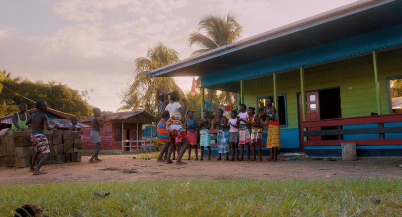 Read more about the article Surinaamse première documentaire Kinderen van Mavungu in TBL Cinemas