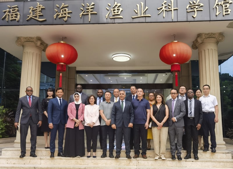 Read more about the article Ambassadeur Ho Chong participeert in China’s Visserij Industrie tour
