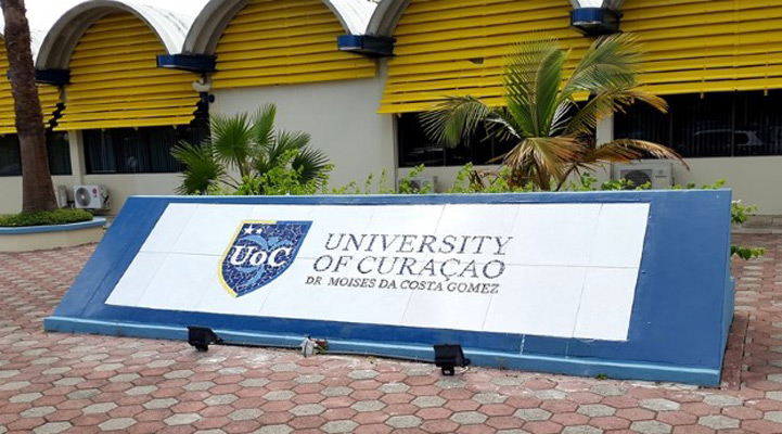 Read more about the article University of Curaçao biedt Surinamers optie voor online opleiding