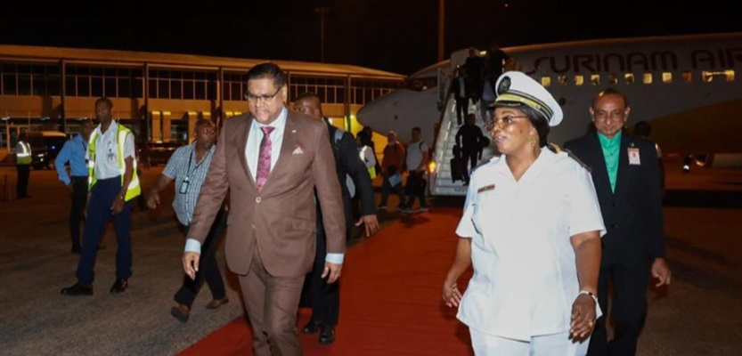 Read more about the article President keert optimistisch terug van CARICOM-Saudi-Arabië Summit