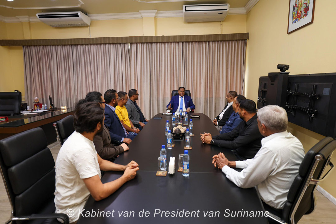 Read more about the article Suriname en Indiase delegatie bespreken samenwerking voor ontwikkeling cricket