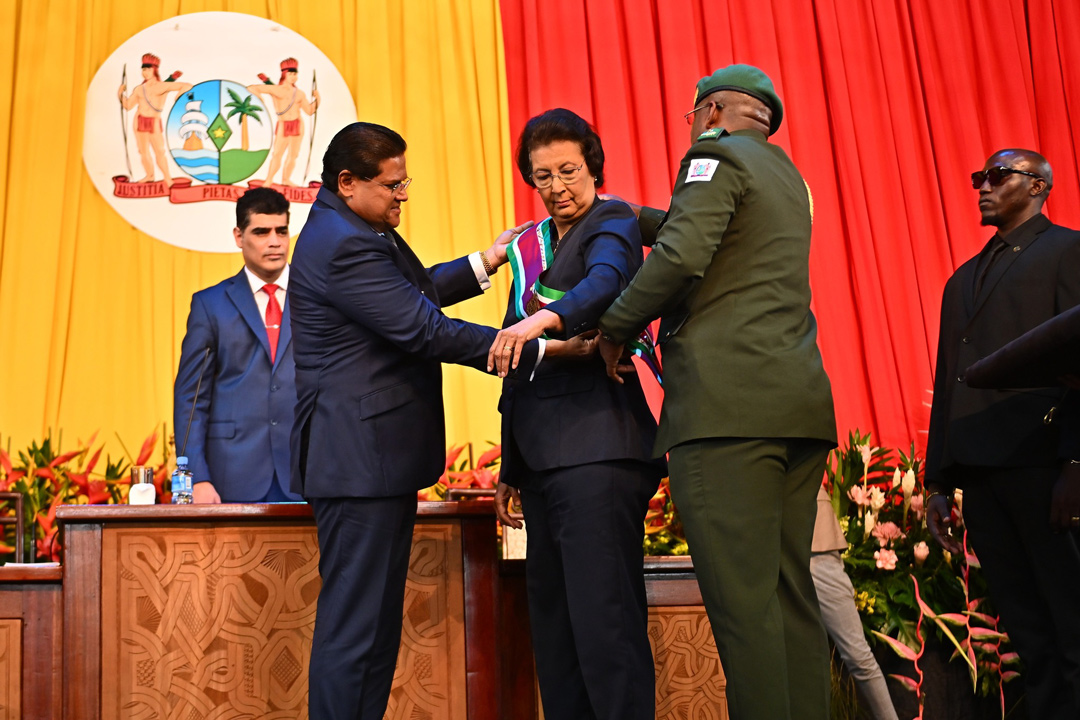 Read more about the article Een Nieuwe Dageraad: Inauguratie van President en Vice-President van Suriname