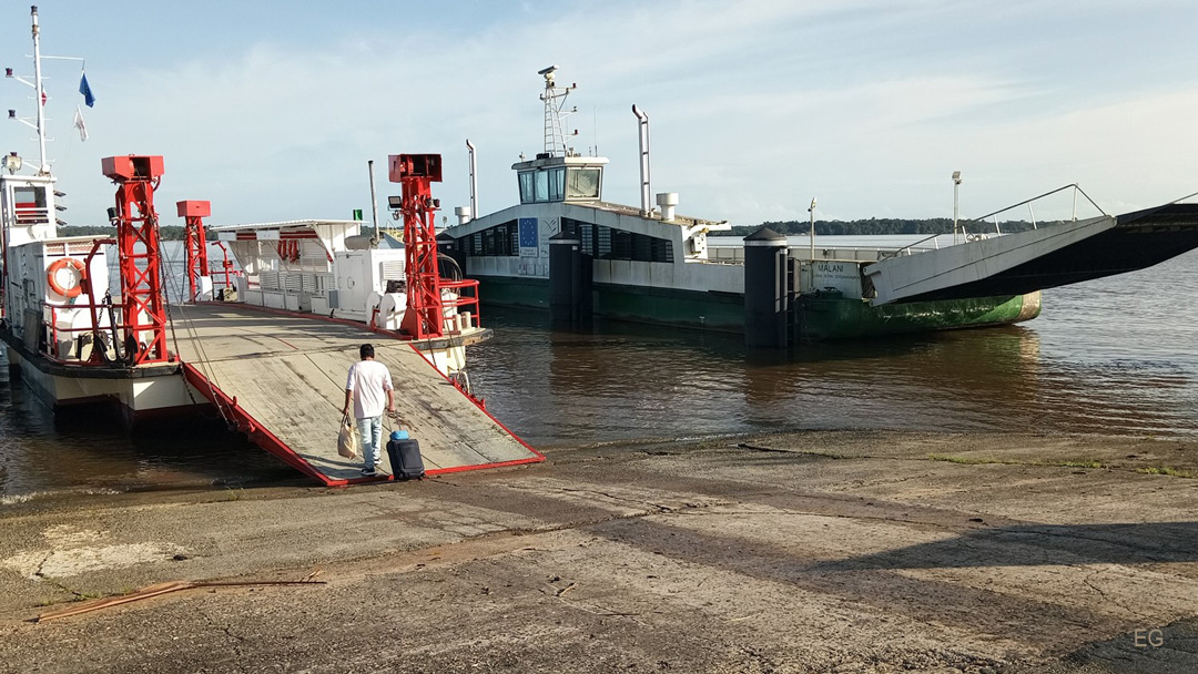 Read more about the article Veerdienst tussen Albina en Saint- Laurent ligt sinds maandag stil