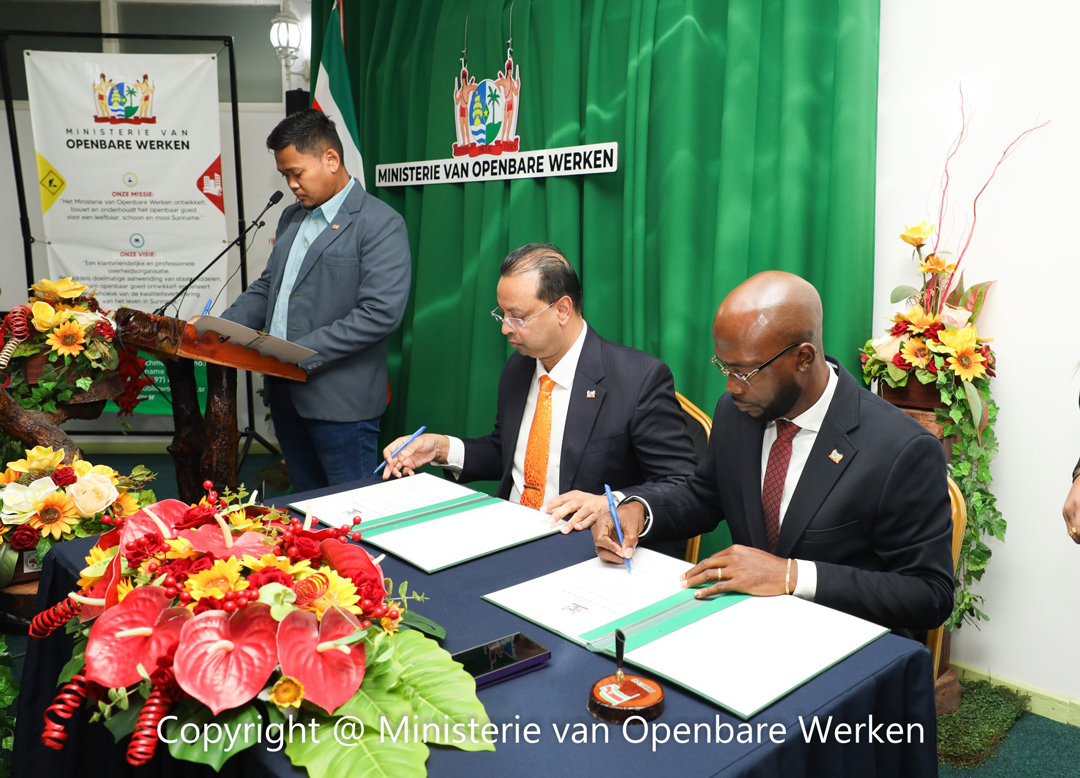 Read more about the article Nurmohamed en Dasai dragen hun taken over