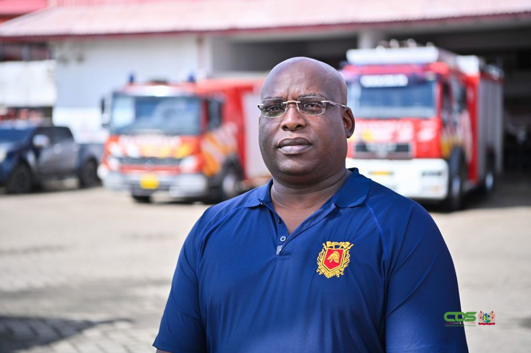 Read more about the article Pinas: ‘God zij dank dat het bij rook is gebleven’