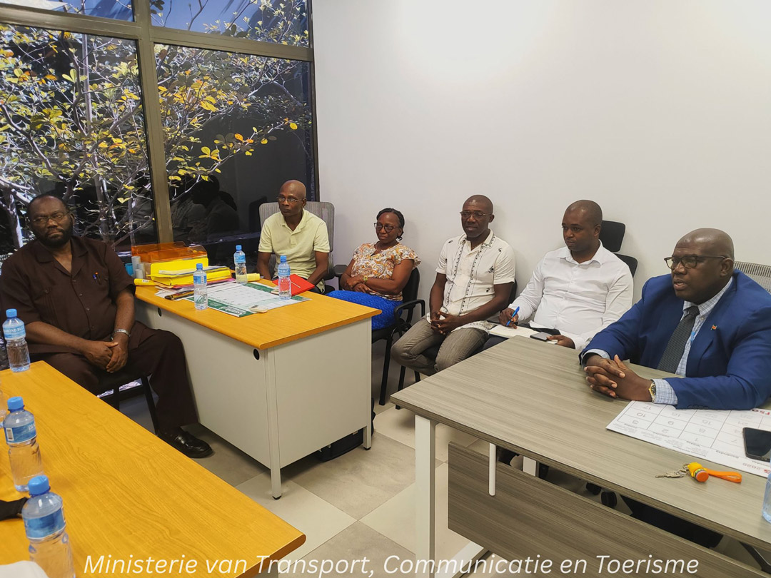 Read more about the article TCT-minister voert overleg met Bond voor Bus- en Boothouders