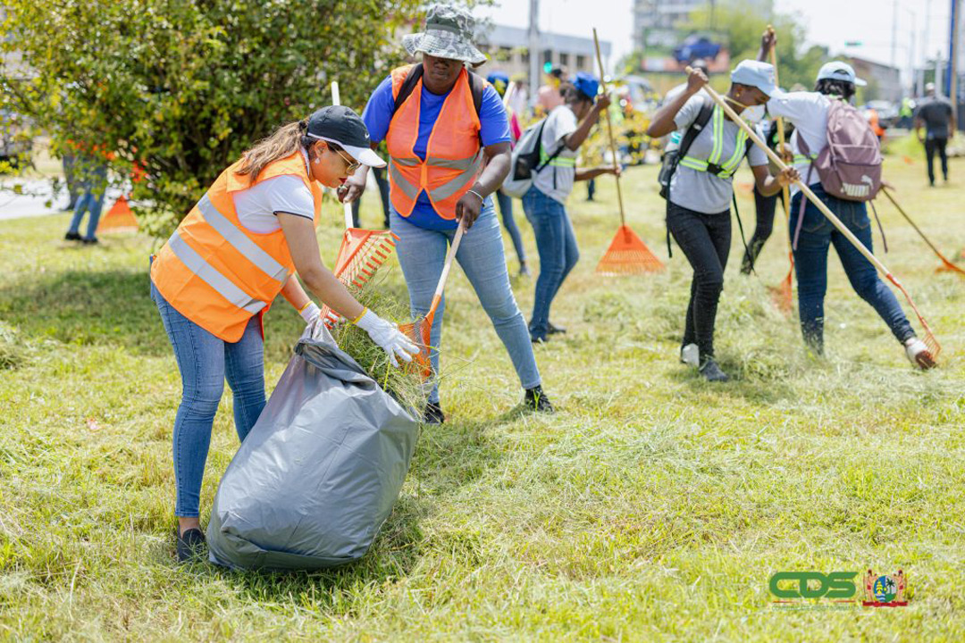 Read more about the article President helpt mee bij Krin Kondre-project