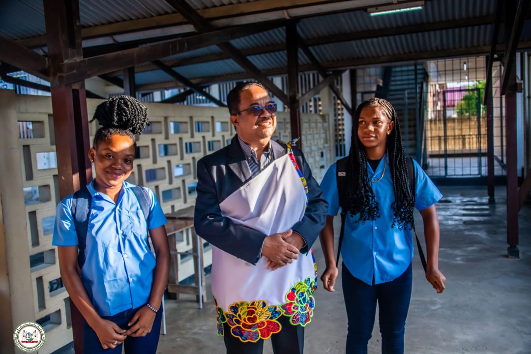 Read more about the article Eerste schooldag: Inspiratie en motivatie op muloschool Latour