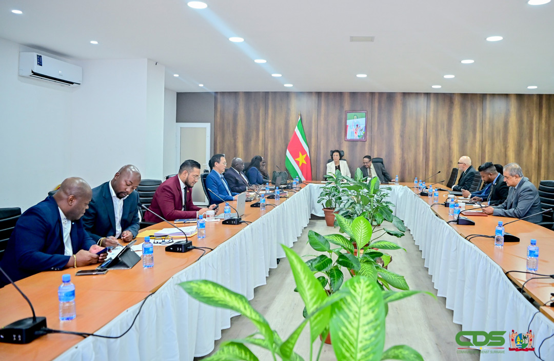 Read more about the article Staatsolie presenteert voorstel biedingsronde voor Blokken 9 en 10