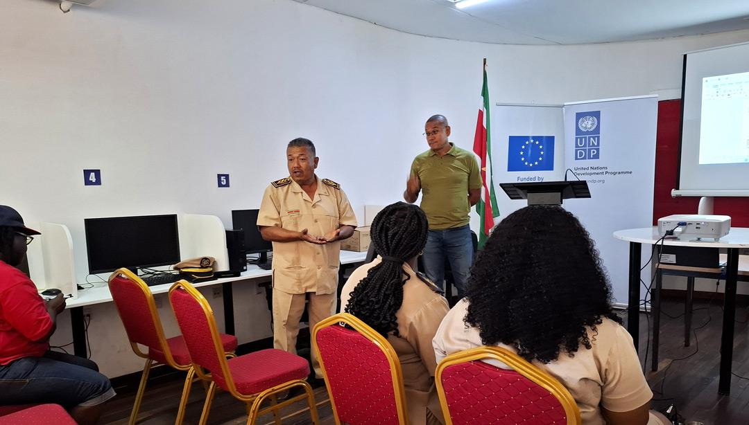 Read more about the article UNDP presenteert mangrovebeschermingsproject aan stakeholders in Coronie