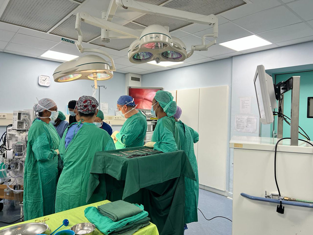 Read more about the article Zesde kinderchirurgische darmmissie succesvol afgerond in Diakonessenhuis