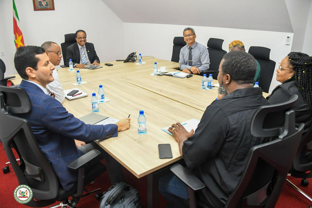 Read more about the article VP voert overleg met IDB-delegatie over duurzame versterking pensioenstelsel