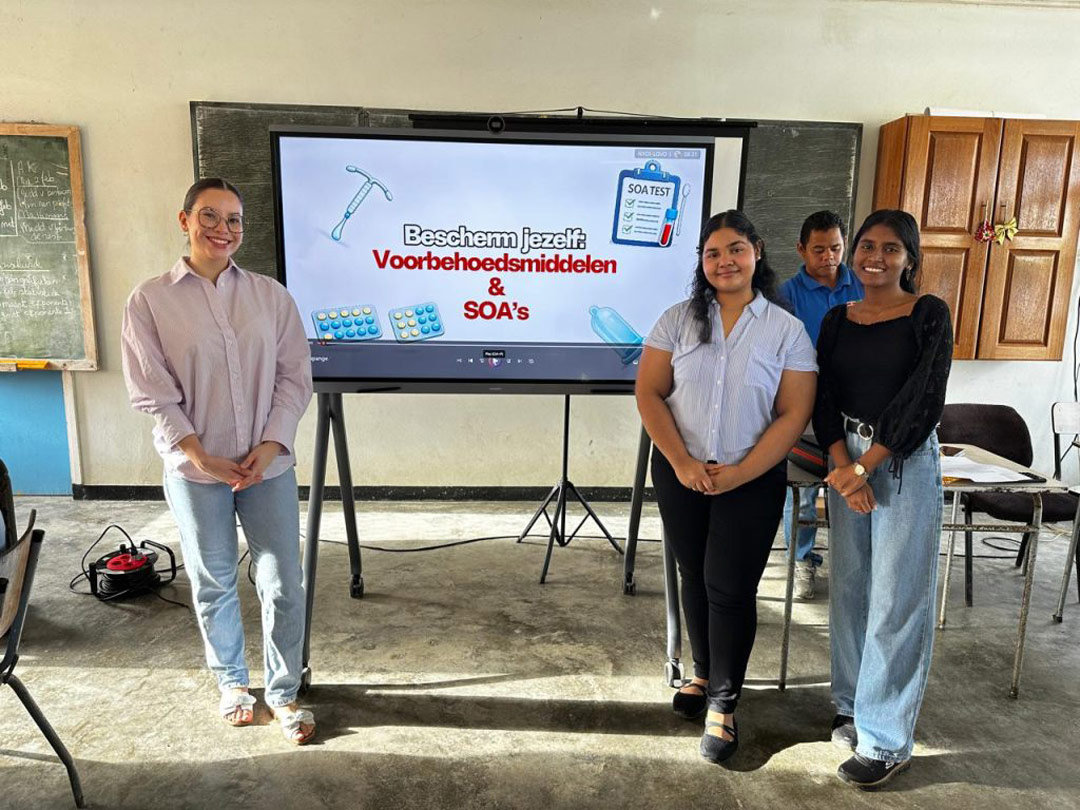 Read more about the article e-Government Suriname ondersteunt SOA-preventie- voorlichtingscampagne