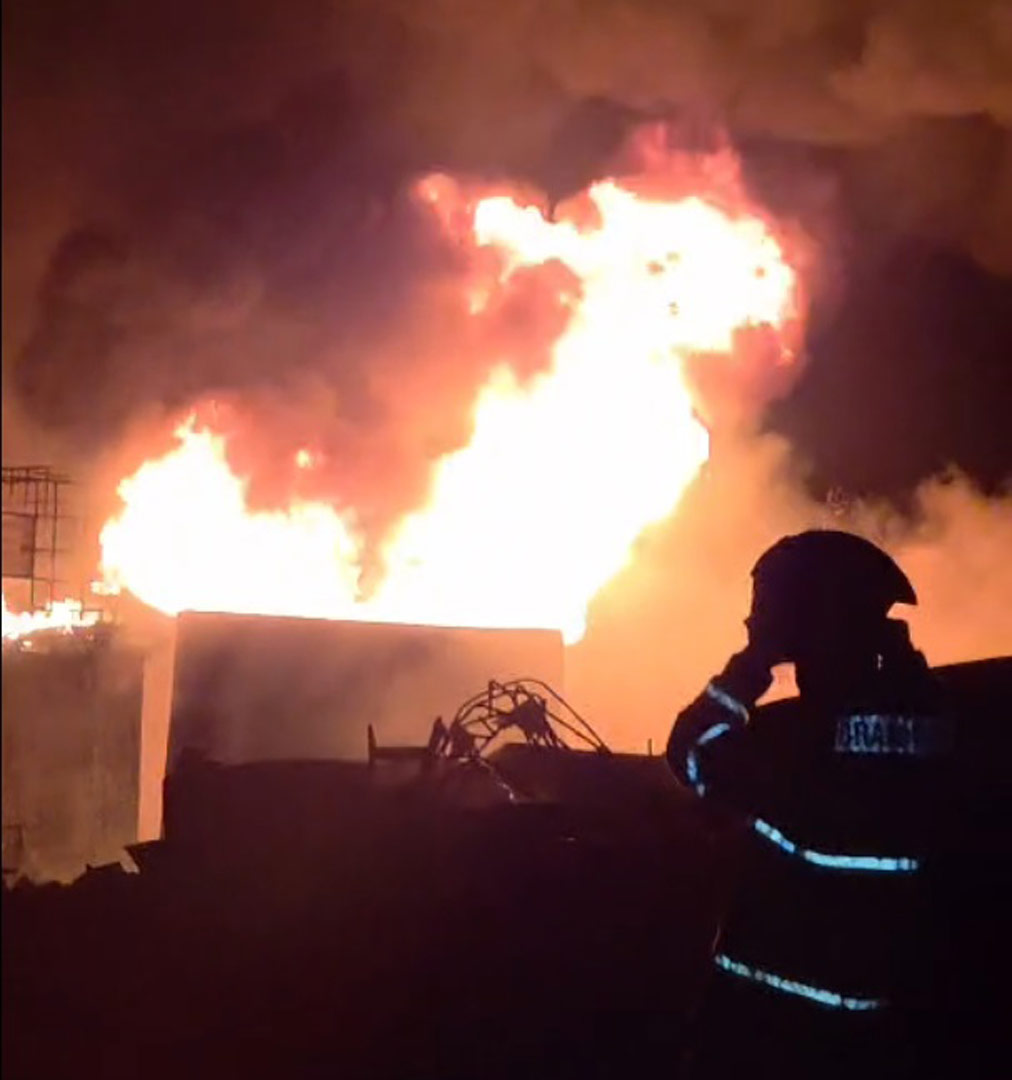 Read more about the article EEN GEWAARSCHUWD MENS TELT VOOR TWEE