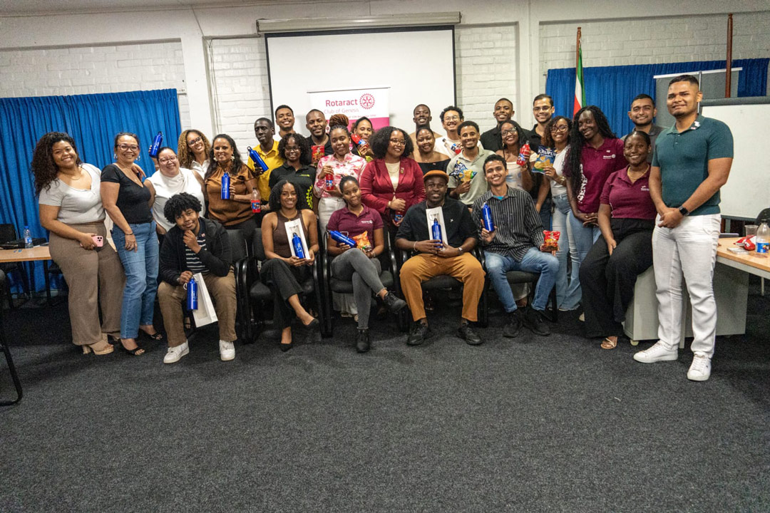 World-Rotaract-Week-discussieavond World-Rotaract-Week-discussieavond