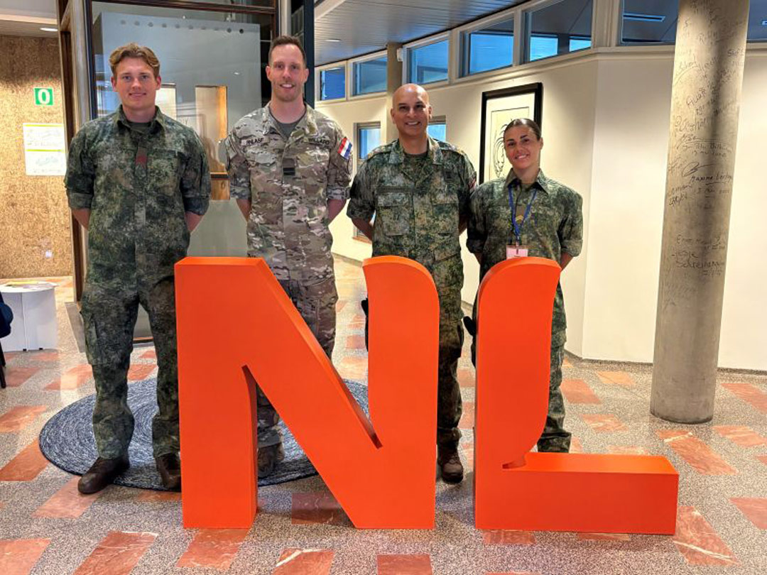 Nederlandse-militaire-zorgverleners-versterken-Medische-Zending-Brownsweg