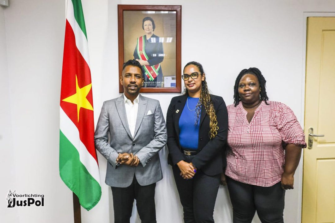 Soraya-Wijntuin,-manager-Better-Production-World-Wildlife-Fund-(WWF)-Guianas-ministerie-van-Justitie-en-Politie