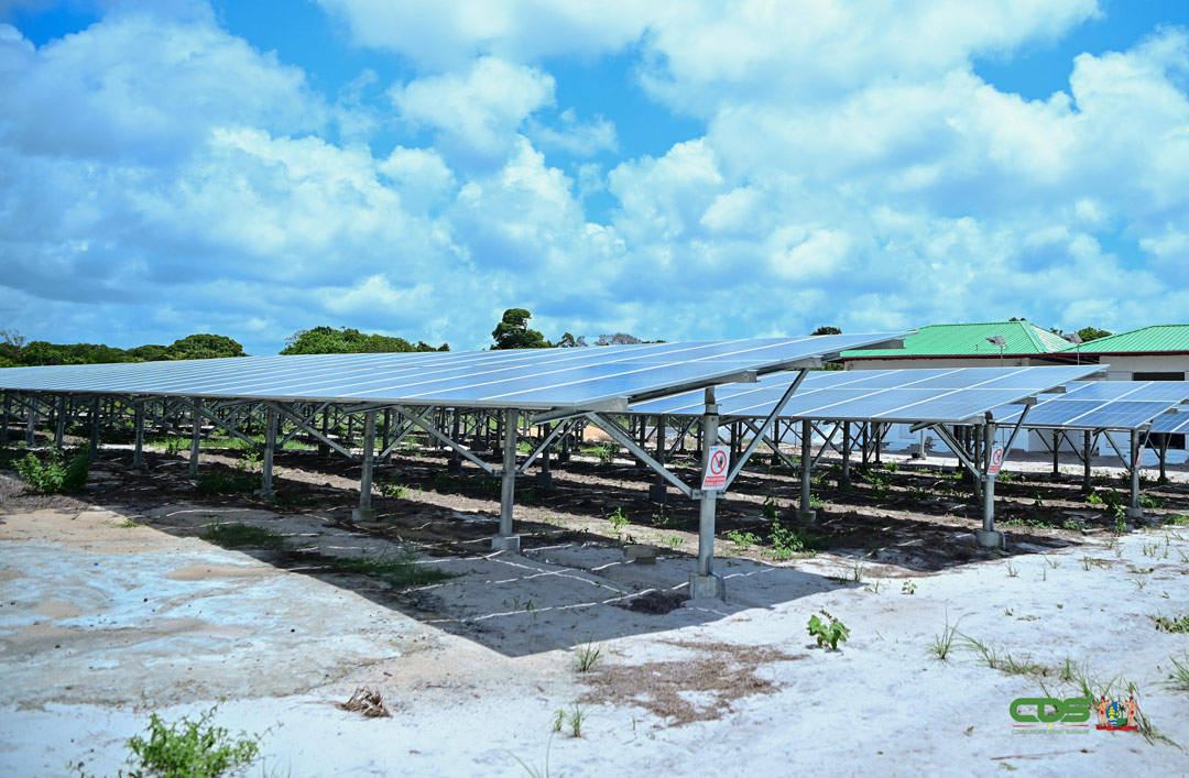 zonne-energiesystemen-binnenland-suriname-solar