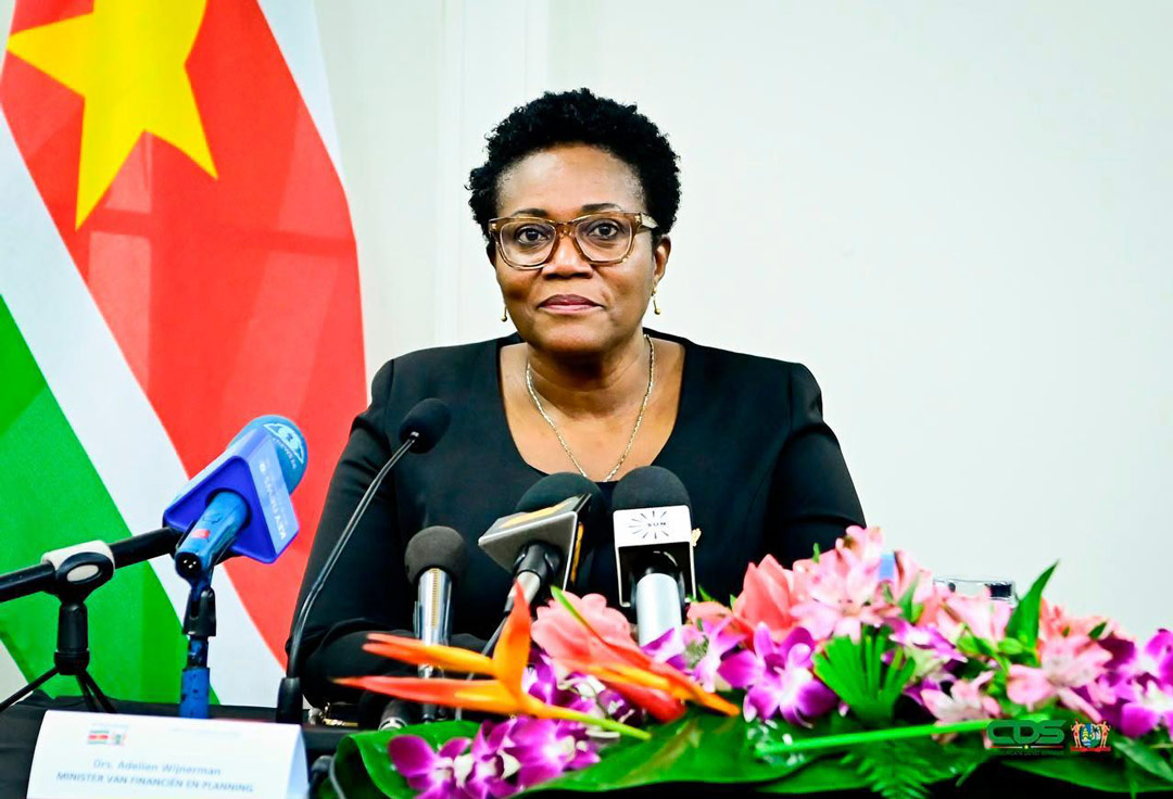 Minister-Adelien-Wijnerman-van-Financiën-en-Planning-