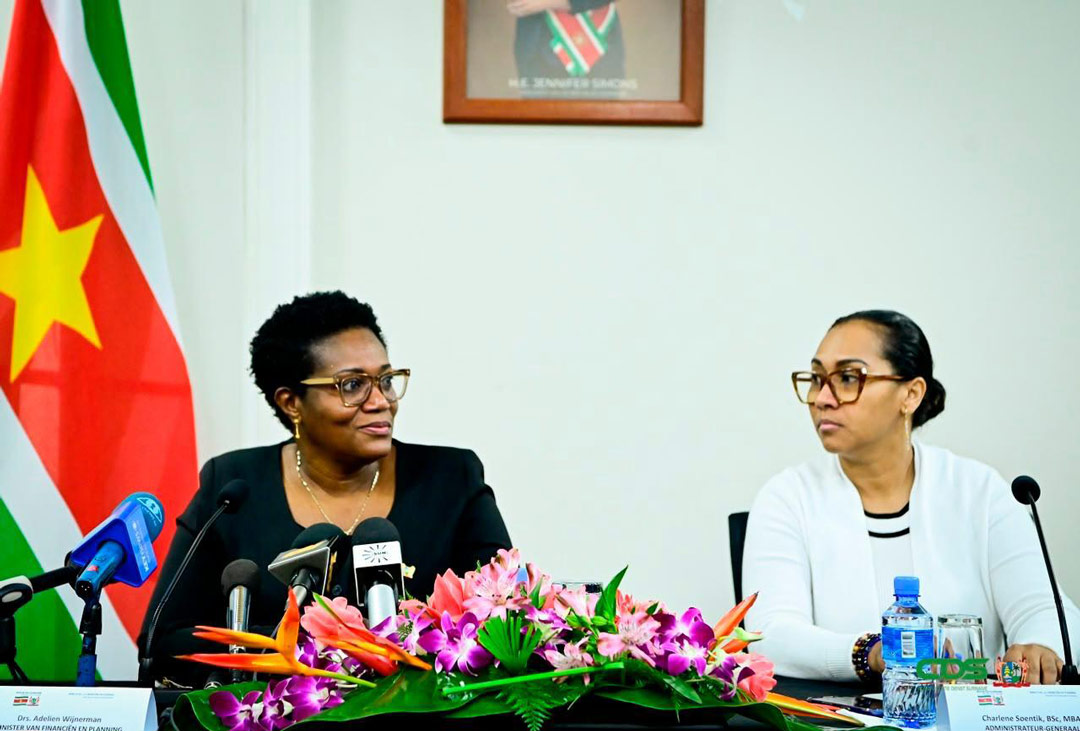 Minister-Adelien-Wijnerman-van-Financiën-en-Planning